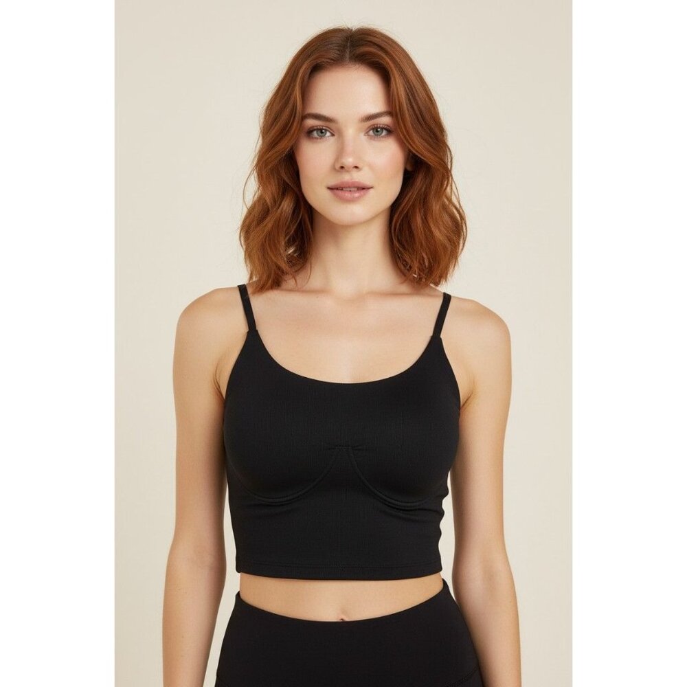 Black Seamless Padded Crop Top Stretch Fabric Size L Yoga Casual